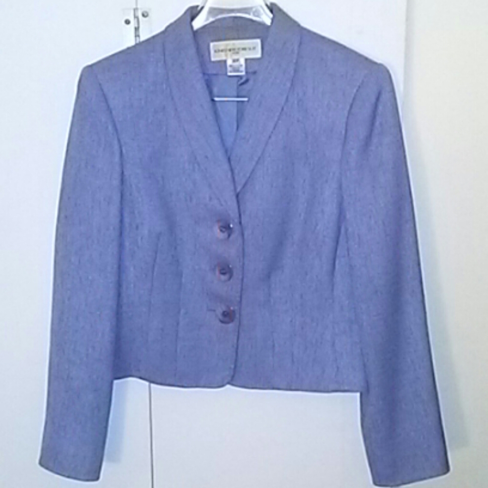 Jones New York Jacket sz 10 petite light blue
